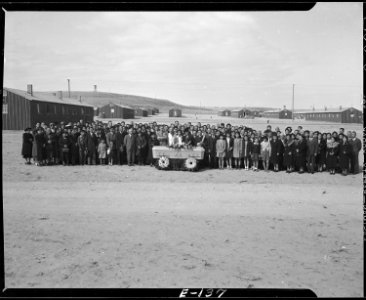 Heart Mountain Relocation Center, Heart Mountain,Wyoming. Funeral picture taken for Mr. J. Fukui. - NARA - 538793