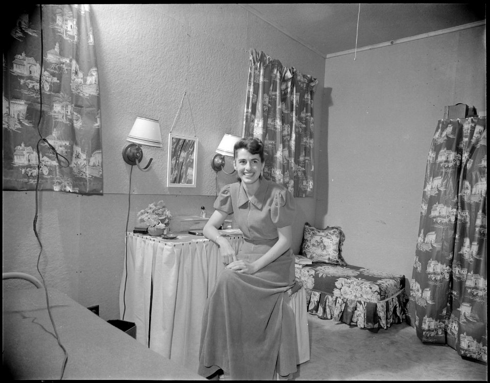Heart Mountain Relocation Center, Heart Mountain, Wyoming. With a few yards of cloth and a nick nac . . . - NARA - 538775