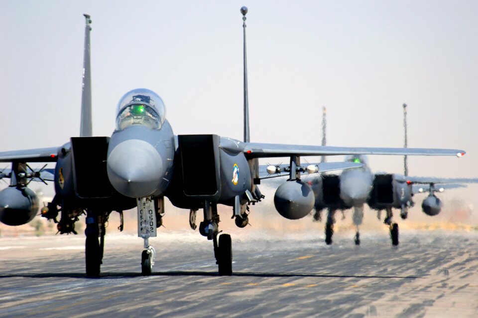 Planes military training