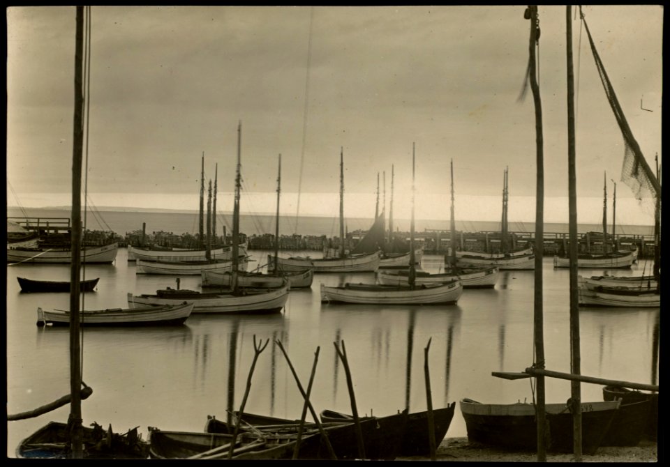 Hel - port 1916-1924 (39798422)