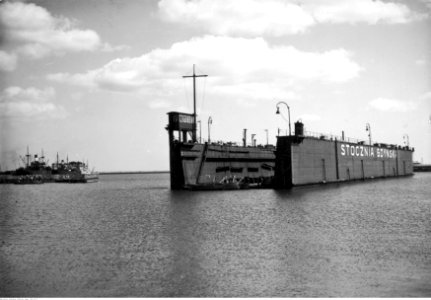 Henryk Poddębski - Port w Gdyni (131-A-2-1)