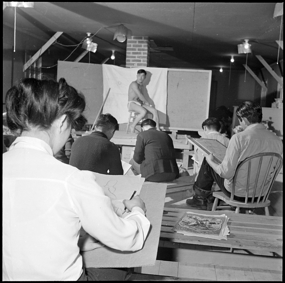 Heart Mountain Relocation Center, Heart Mountain, Wyoming. In a life class, conducted by a well kno . . . - NARA - 539170