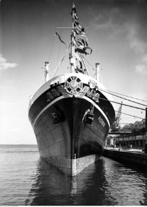 Henryk Poddębski - Gdynia - port (131-D-1-5)
