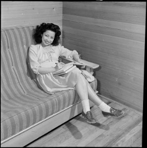 Heart Mountain Relocation Center, Heart Mountain, Wyoming. Pretty Hideko Takehara, 18-year-old Hear . . . - NARA - 539727