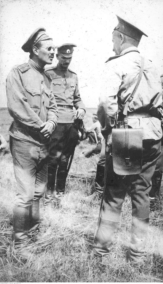 Ignacy Paweł Fudakowski - Rewia wojsk rosyjskich pod Świniuchami na Wołyniu z udziałem wielkiego księcia Georgija Michajłowicza Romanowa (94-91-13)