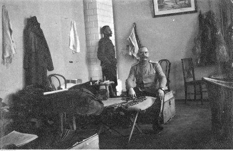 Ignacy Paweł Fudakowski - Oficerowie rosyjskiego 12 Dywizjonu Artylerii Moździerzy w Długoszyjach na Wołyniu (94-97-1)
