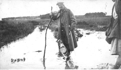 Ignacy Paweł Fudakowski - Rosyjski 12 Dywizjon Artylerii Moździerzy w Długoszyjach na Wołyniu (94-103-9) photo