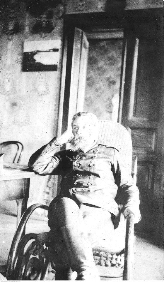 Ignacy Paweł Fudakowski - Żołnierze rosyjskiego 12 Dywizjonu Artylerii Moździerzy na kwaterach na Słowacji (94-41-3)