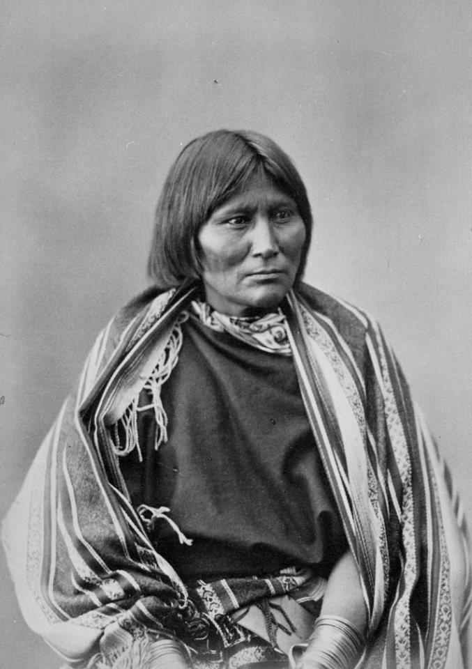 Indian woman of Lone Wolf. Kiowas - NARA - 519062 (cropped)