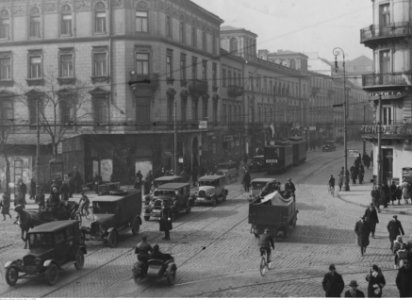 Jan Binek - Warszawa. Skrzyżowanie Ulicy Nowy Świat z Alejami Jerozolimskimi. (1-U-6788)
