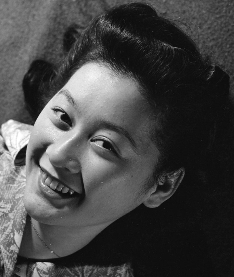 Janice Shirota on 25 November 1943 face detail, Heart Mountain Relocation Center, Heart Mountain, Wyoming. Typical of the young girls at the Heart . . . - NARA - 539472 (cropped)
