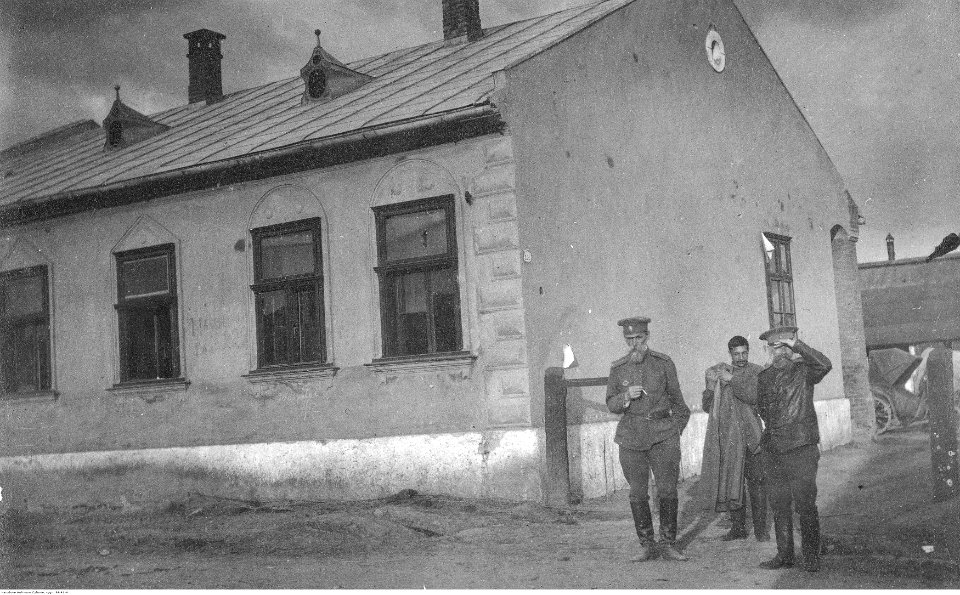 Ignacy Paweł Fudakowski - Żołnierze rosyjskiego 12 Dywizjonu Artylerii Moździerzy na kwaterach na Słowacji (94-41-4)