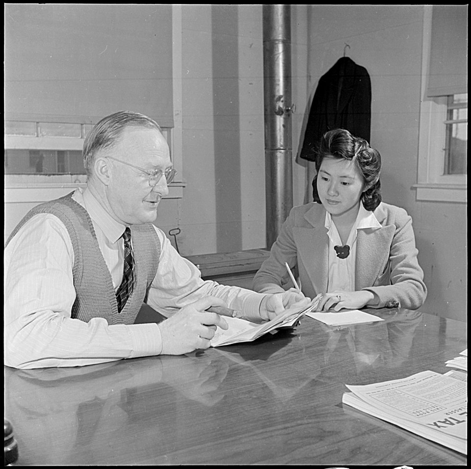 Jerome Relocation Center, Denson, Arkansas. Attorney Ulys A. Lovell, and his resident secretary, Mi . . - NARA - 539353