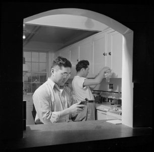 Jerome Relocation Center, Denson, Arkansas. Medical prescriptions are supplied to center residents, . . . - NARA - 539322