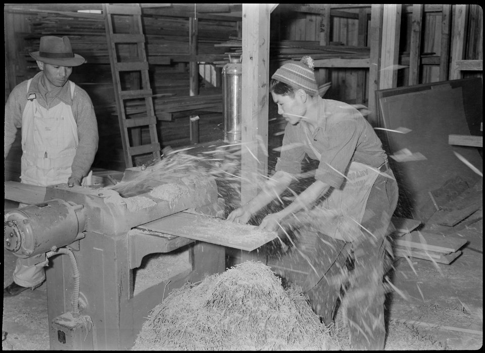 Jerome Relocation Center, Denson, Arkansas. Two workmen, in the cabinet shop, constructing furnitru . . . - NARA - 539390