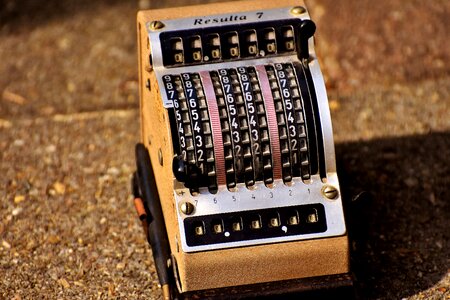 Antique old abacus resulta 7