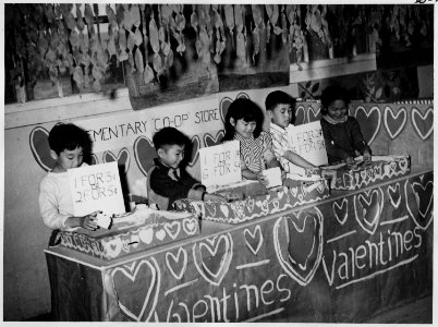 Jerome Relocation Center, Dermott, Arkansas. Fourth grade children at Jerome, with the help of thei . . . - NARA - 539544