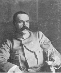 Józef Piłsudski (22-3-2) photo