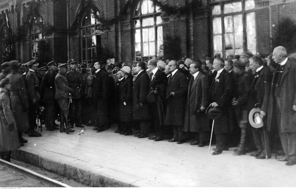 Józef Piłsudski w podróży (22-564) photo