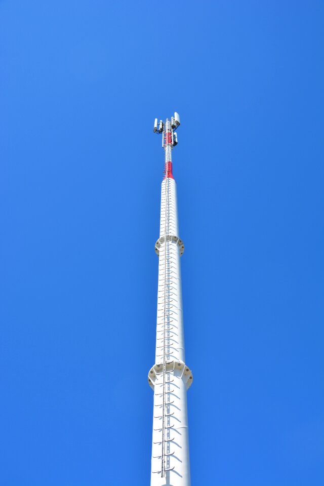 Mobile gsm-mast phone