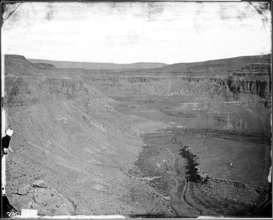 KANAB OR PARIA CANYON, ARIZONA - NARA - 524358