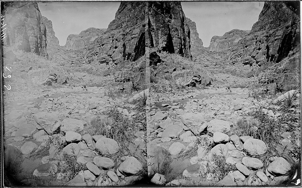 Kanab Canyon^ Old nos. 466, 493, 684 - NARA - 517917