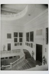 Klatka schodowa Biblioteki i Muzeum Ordynacji Krasinskich ante 1931 (1201838)