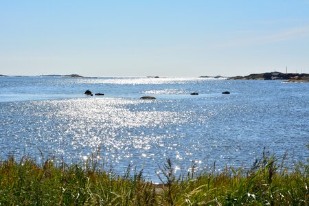 Glitter sea water