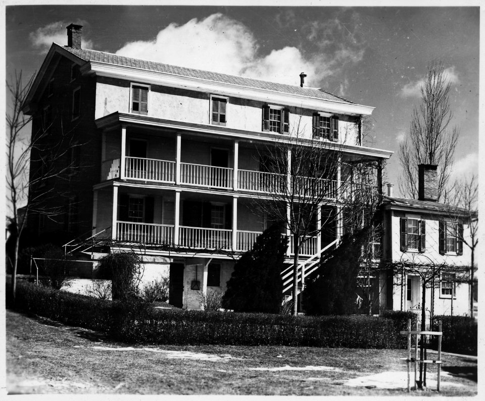Lancaster County, Pennsylvania. This fine Old-Order Amish farm house has been enlarged by the addit . . . - NARA - 521137