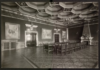 Kielce, wnetrze sali konferencyjnej Domu Wychowania Fizycznego i Przysposobienia Wojskowego 1936 (5786721)
