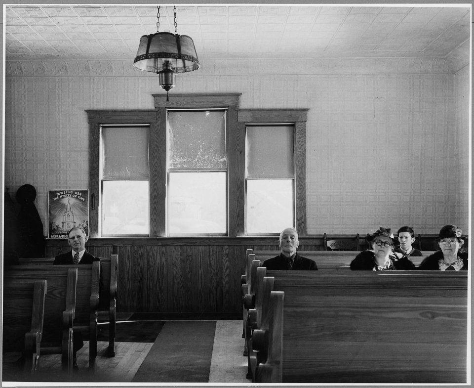 Landaff, Grafton County, New Hampshire. These two photographs...show a typical Landaff congregation . . . - NARA - 521503