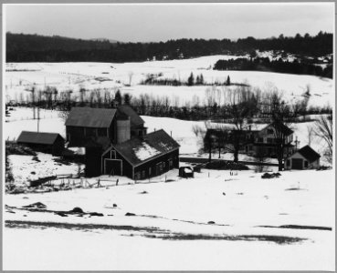 Landaff, Grafton County, New Hampshire. This is the Oakes farm - the best in Landaff. With it go abo . . . - NARA - 521475