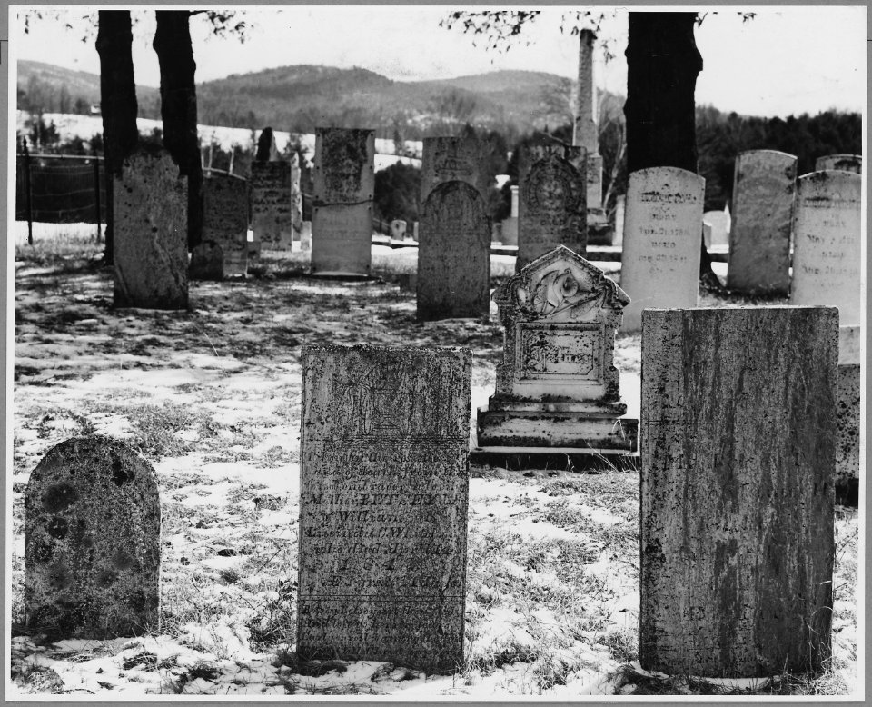 Landaff, Grafton County, New Hampshire. Though Landaff was settled in the 1770's few people were bur . . . - NARA - 521515