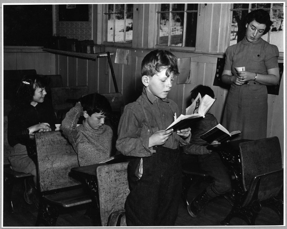 Landaff, Grafton County, New Hampshire. Younger children in one of the town's 3 one-room school hous . . . - NARA - 521479
