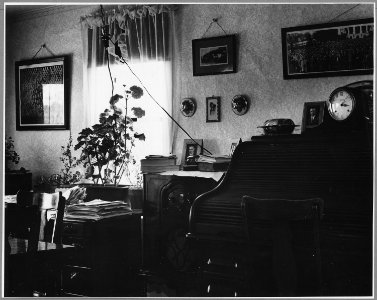 Landaff, Grafton County, New Hampshire. Here is a corner of a typical upper class room. It is in t . . . - NARA - 521449