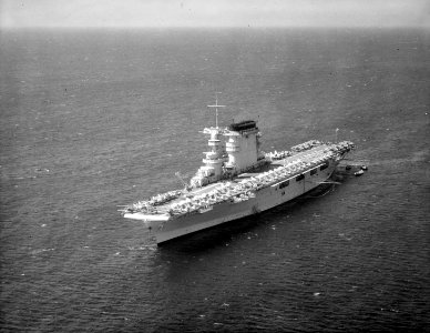 Lexington. Aerial, port bow, aircraft on deck, 04-08-1938 - NARA - 520731