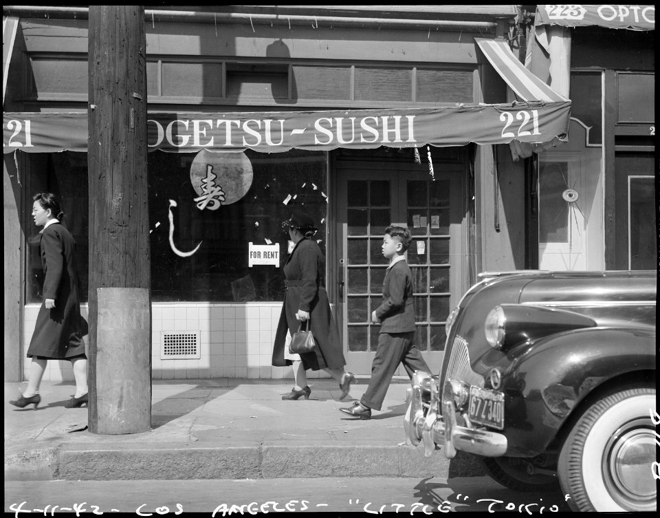 Los Angeles, California. A store for rent in Little Tokyo after residents of Japanese ancestry we . . . - NARA - 536797