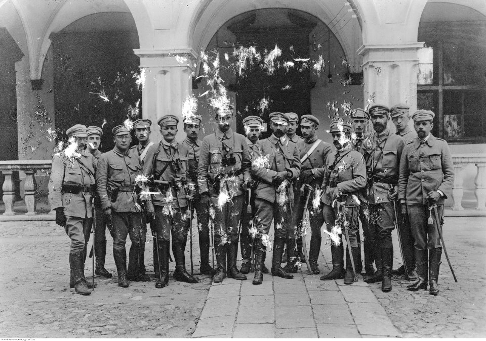 Legioniści w Kielcach (22-115-2)