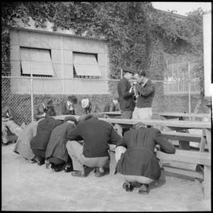 Los Angeles, California. Lockheed Employment. Making out preliminary applications - NARA - 532204 photo