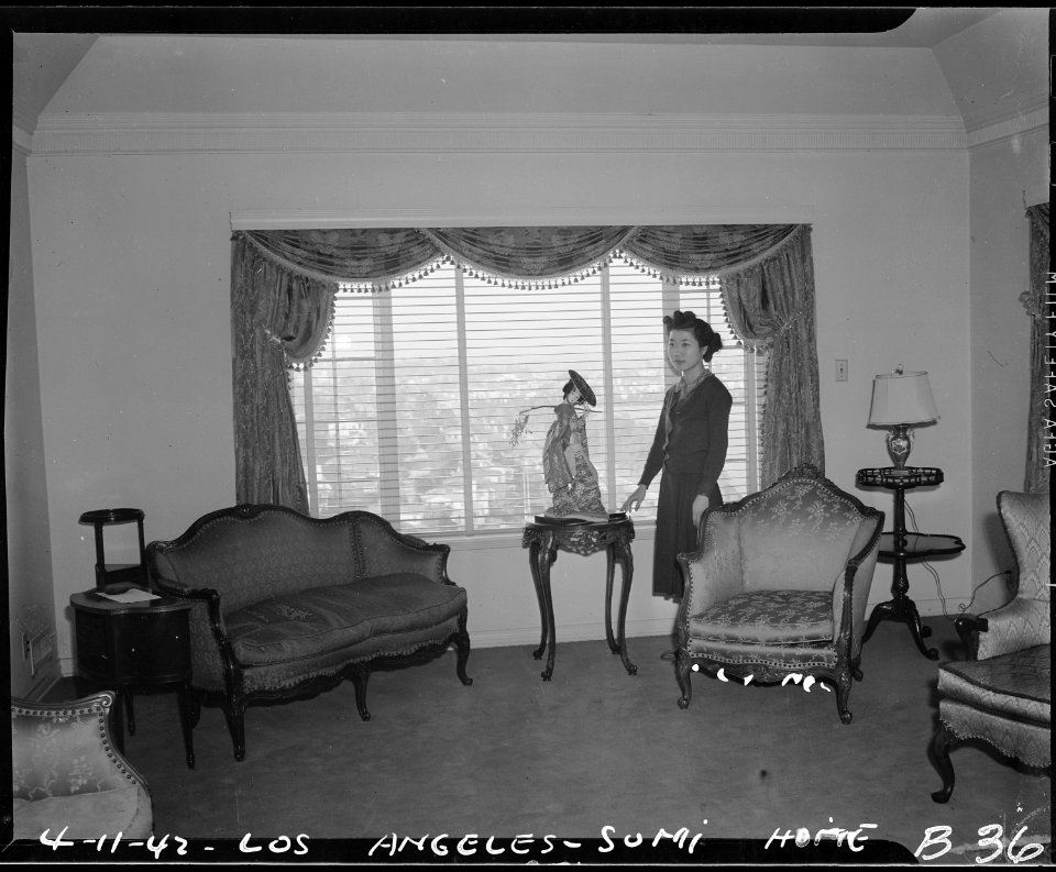 Los Angeles, California. The Sumi residence prior to evacuation of people of Japanese ancestry from . . . - NARA - 536785