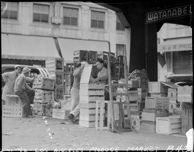 Los Angeles, California. Vegetable concession in wholesale produce market, operated almost exclusiv . . . - NARA - 536792