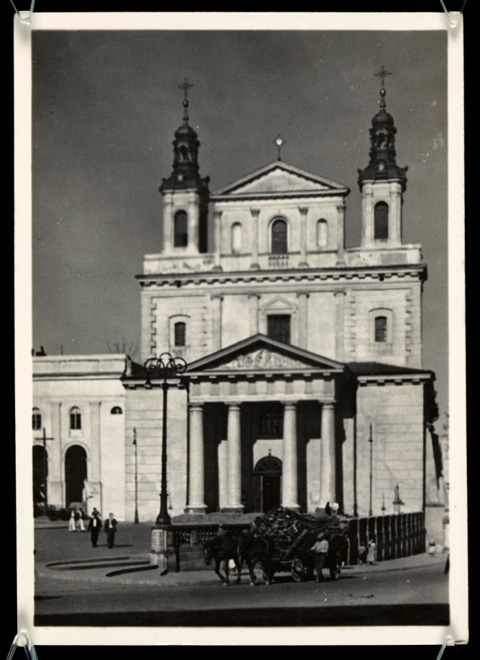 Lublin, katedra, widok od strony glownego wejscia 1939 (67703392)