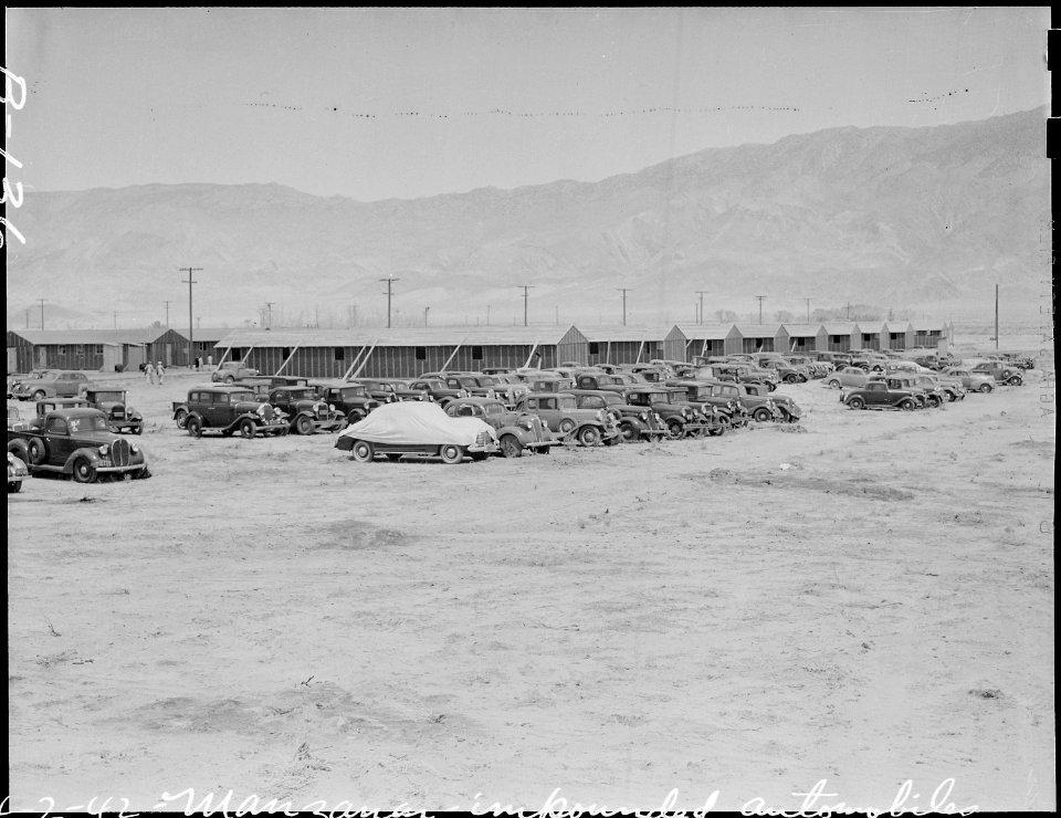 Manzanar Relocation Center, Manzanar, California. Evacuees of Japanese ancestry are not permitted t . . . - NARA - 536884