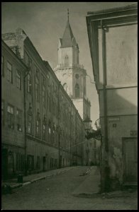 Lublin, Wieza Trynitarska (Jezuicka) i ul. Jezuicka od ul. Dominikanskiej 1934 (48601160)