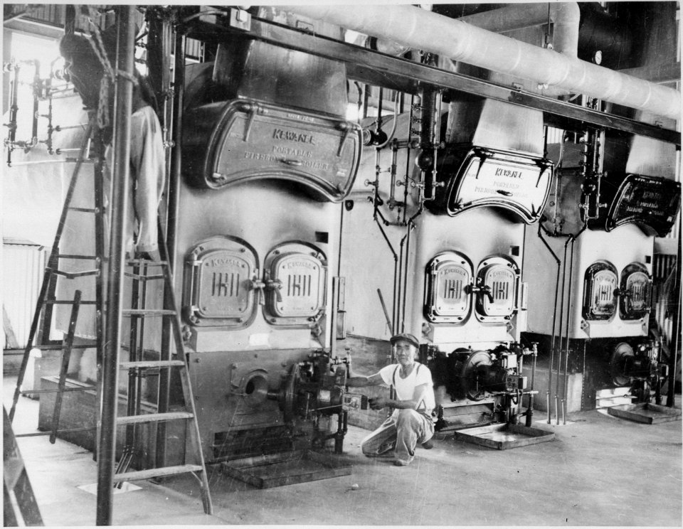 Manzanar Relocation Center, Manzanar, California. Hospital boiler room. - NARA - 539546