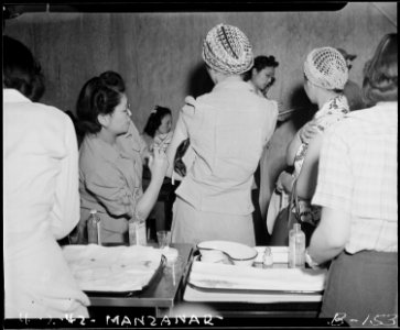 Manzanar Relocation Center, Manzanar, California. Newcomers are vaccinated by evacuee nurses and do . . . - NARA - 536900