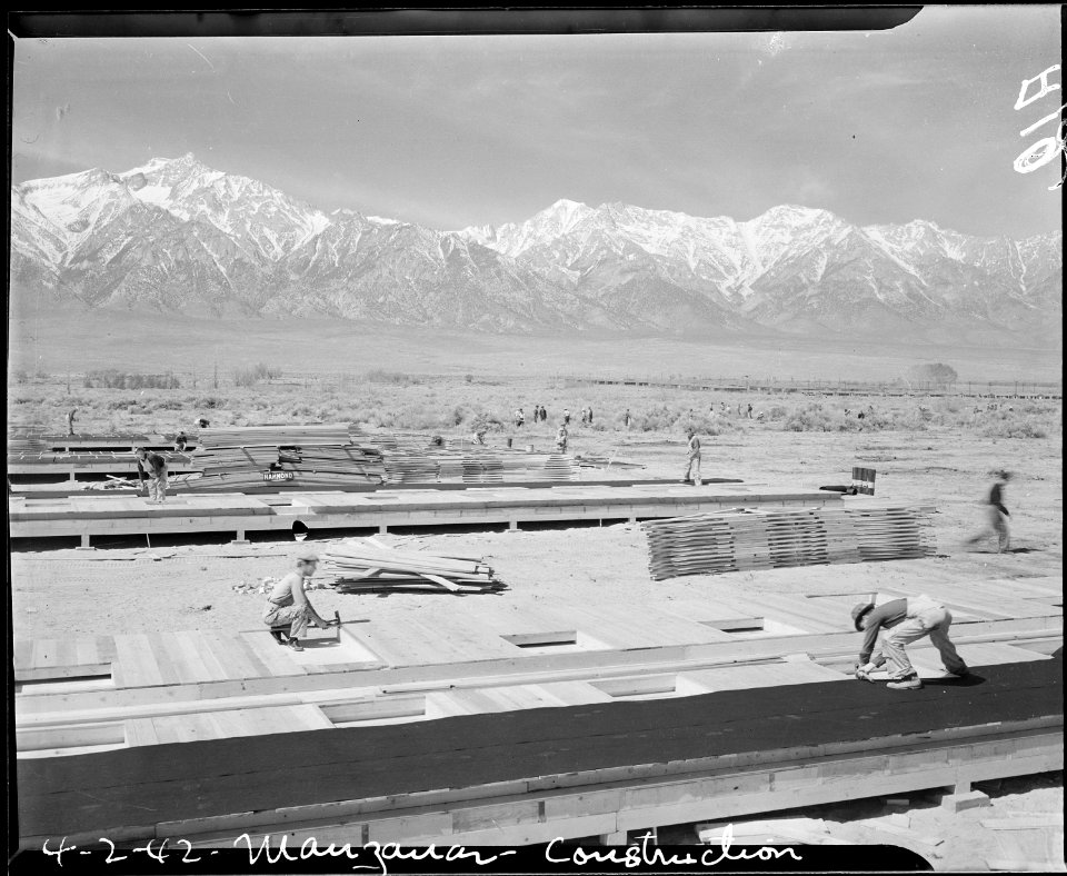 Manzanar, California. Construction of barrack apartments for evacuees of Japanese ancestry has comm . . . - NARA - 536008