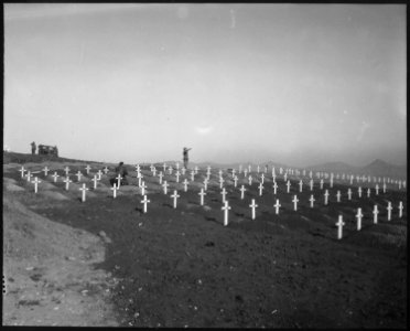 Marines of the First Marine Division pay their respects to fallen buddies during memorial services at the division's... - NARA - 532411