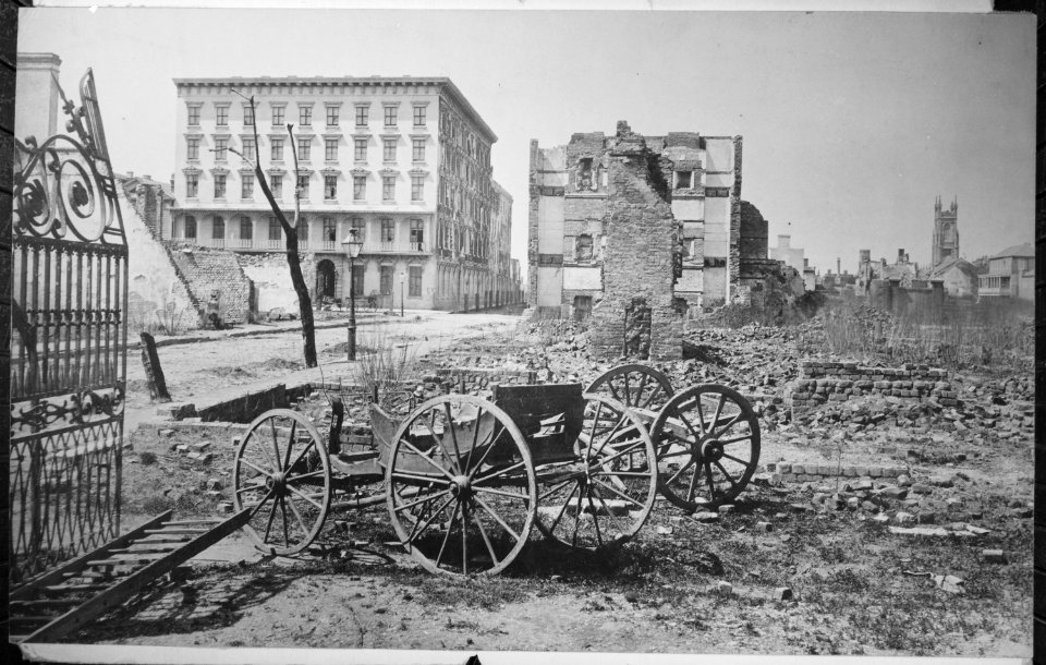 Mills House, Charleston., 1865 - NARA - 533131