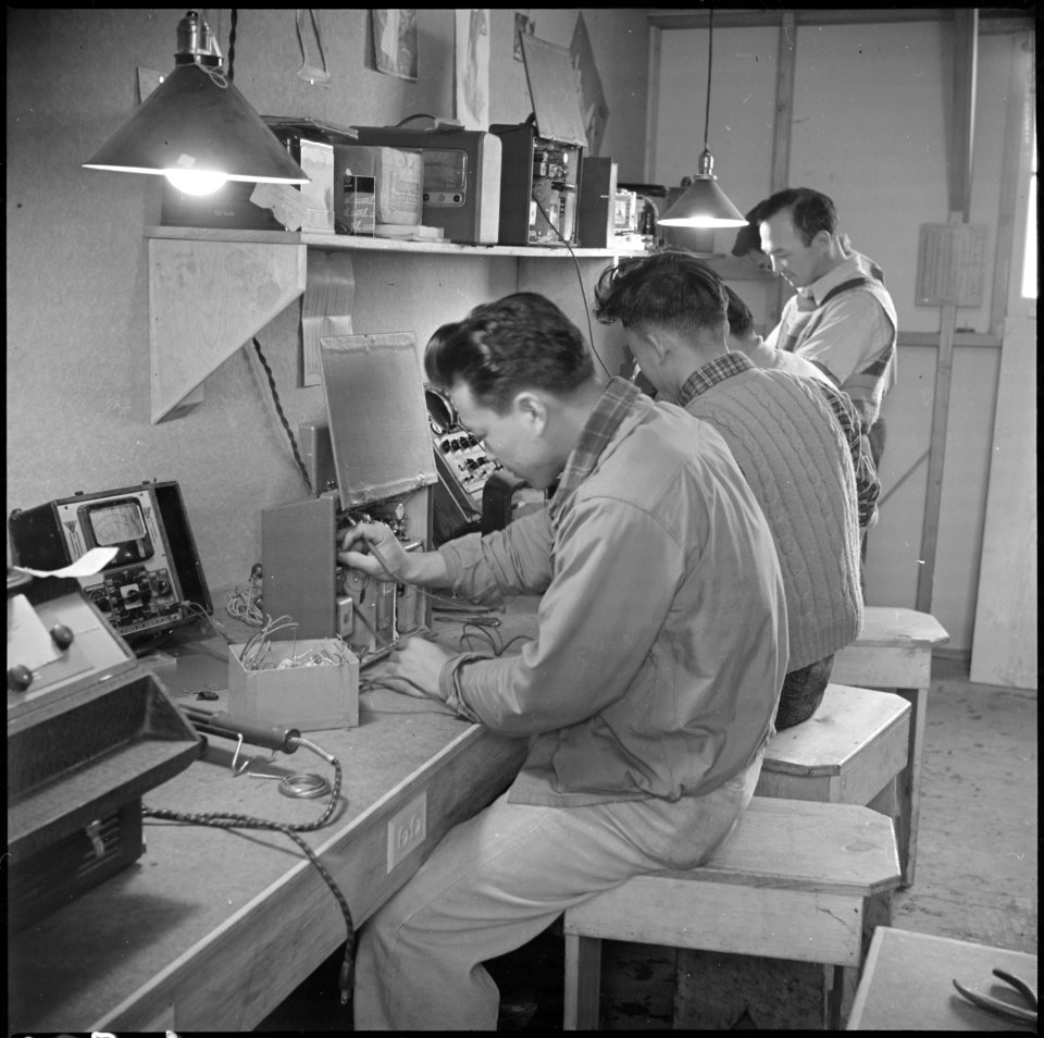 Minidoka Relocation Center, Minidoka, Washington. General view-Radio Repair shop. - NARA - 536537